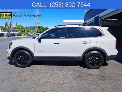 Used 2025 Kia Telluride AWD image 6