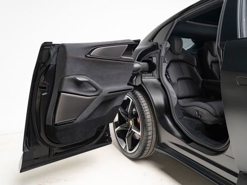 Used 2023 Ferrari Purosangue AWD/4WD image 48