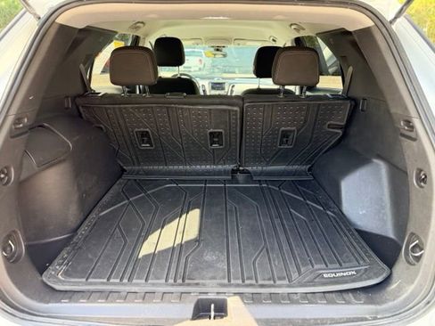 Used 2021 Chevrolet Equinox LS w/ LS Convenience Package AWD/4WD image 26