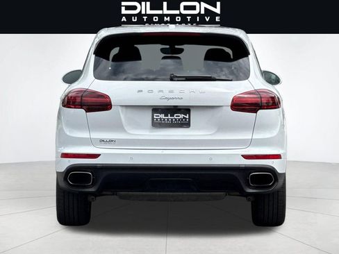 Used 2018 Porsche Cayenne AWD/4WD image 5