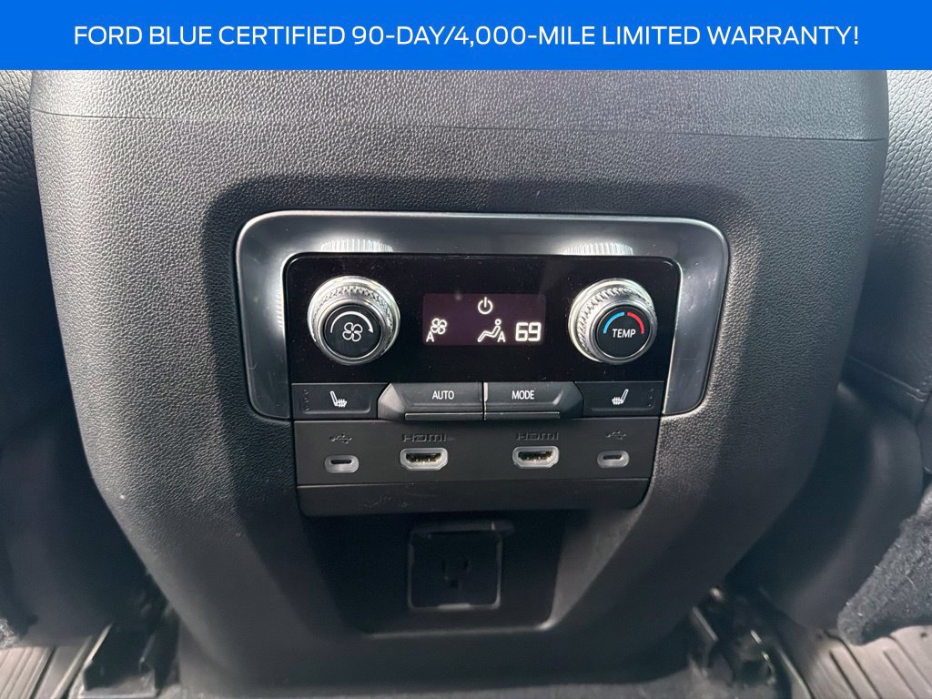 Used 2021 GMC Yukon Denali w/ Denali Premium Package AWD/4WD image 16