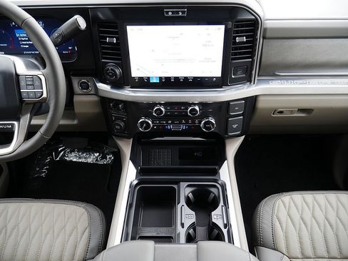 New 2026 Ford F350 Platinum w/ Platinum Plus Package AWD/4WD image 20