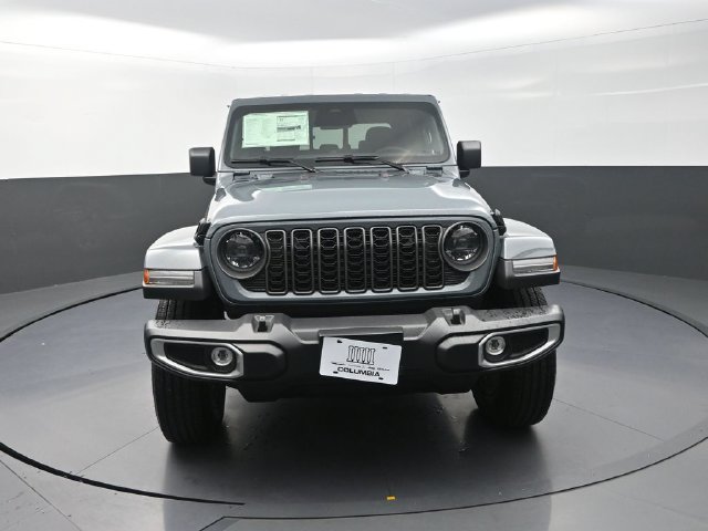 New 2026 Jeep Gladiator Sport AWD/4WD image 3