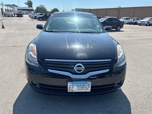 Used 2009 Nissan Altima 2.5 SL w/ SL Pkg FWD image 2