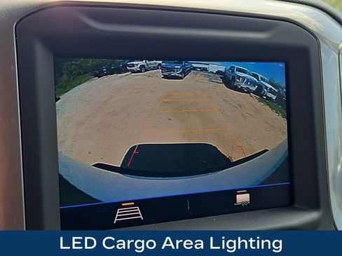 Used 2022 Chevrolet Silverado 2500 Custom w/ Custom Convenience Package AWD/4WD image 12