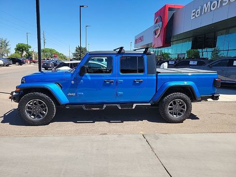 Used 2020 Jeep Gladiator Overland image 4