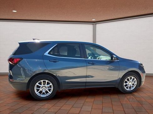 Used 2024 Chevrolet Equinox LT FWD image 6