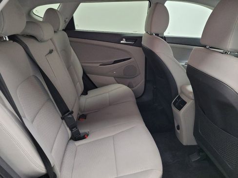 Used 2019 Hyundai Tucson Sport image 19