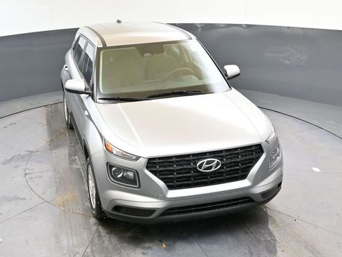 Certified 2023 Hyundai Venue SE image 50