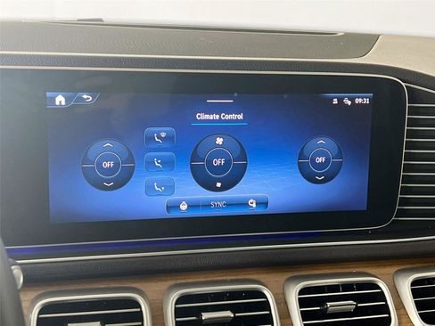 Certified 2024 Mercedes-Benz GLE 350 4MATIC image 17