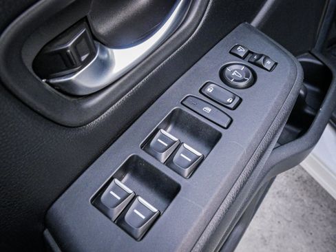 Certified 2025 Honda Pilot TrailSport image 15