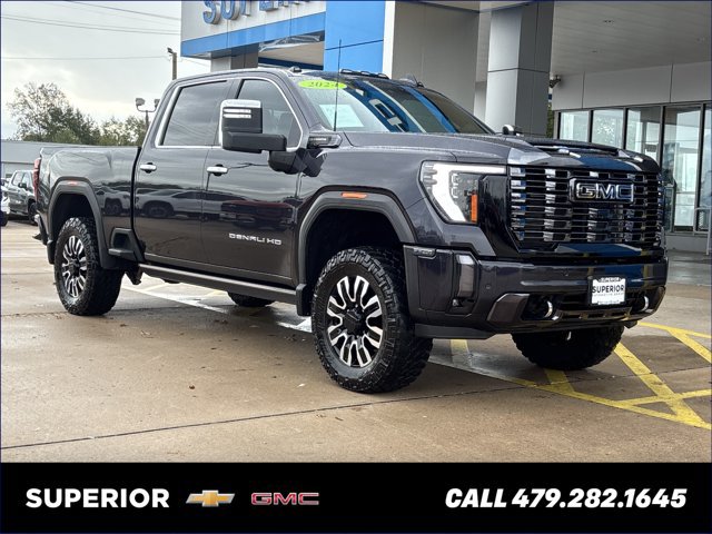 Used 2024 GMC Sierra 3500 Denali Ultimate AWD/4WD image 1