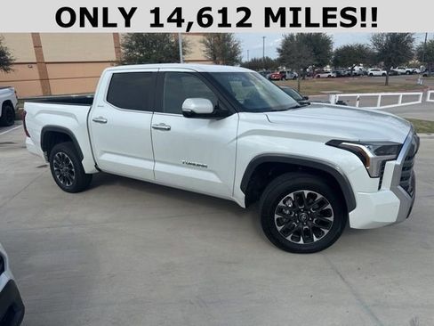 Used 2025 Toyota Tundra Limited image 2