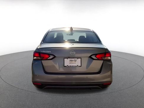 Used 2025 Nissan Versa SV FWD image 11