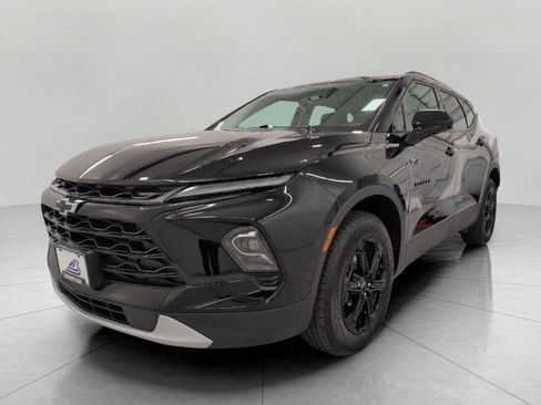 Used 2024 Chevrolet Blazer LT w/ Convenience Package AWD/4WD image 12