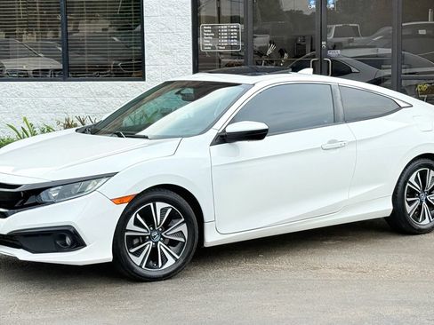 Used 2017 Honda Civic EX-T image 8