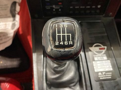 Used 1989 Chevrolet Corvette Coupe RWD image 32