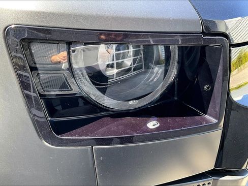 Used 2024 Land Rover Defender 110 Carpathian Edition image 28