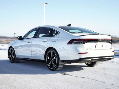 Used 2023 Honda Accord Sport image 5