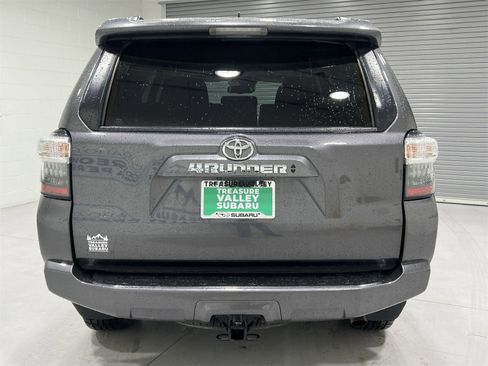 Used 2021 Toyota 4Runner SR5 image 7