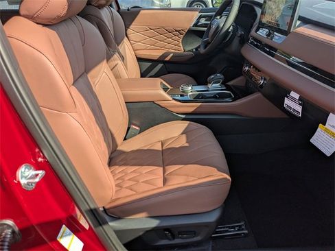 New 2025 Mitsubishi Outlander SEL image 36
