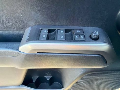 Used 2021 Toyota Tacoma SR5 w/ Trail Edition AWD/4WD image 20
