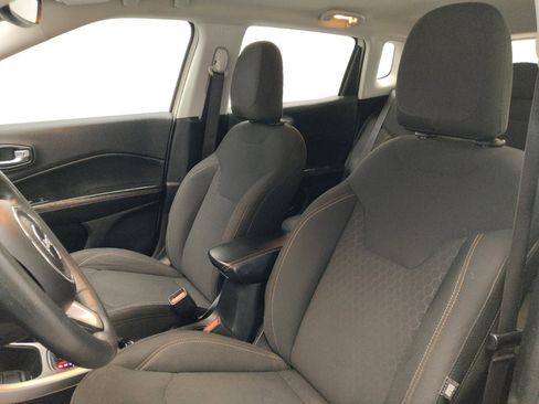 Used 2018 Jeep Compass Sport FWD image 17