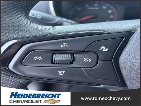 Certified 2022 Chevrolet TrailBlazer LT w/ Driver Confidence Package image 19