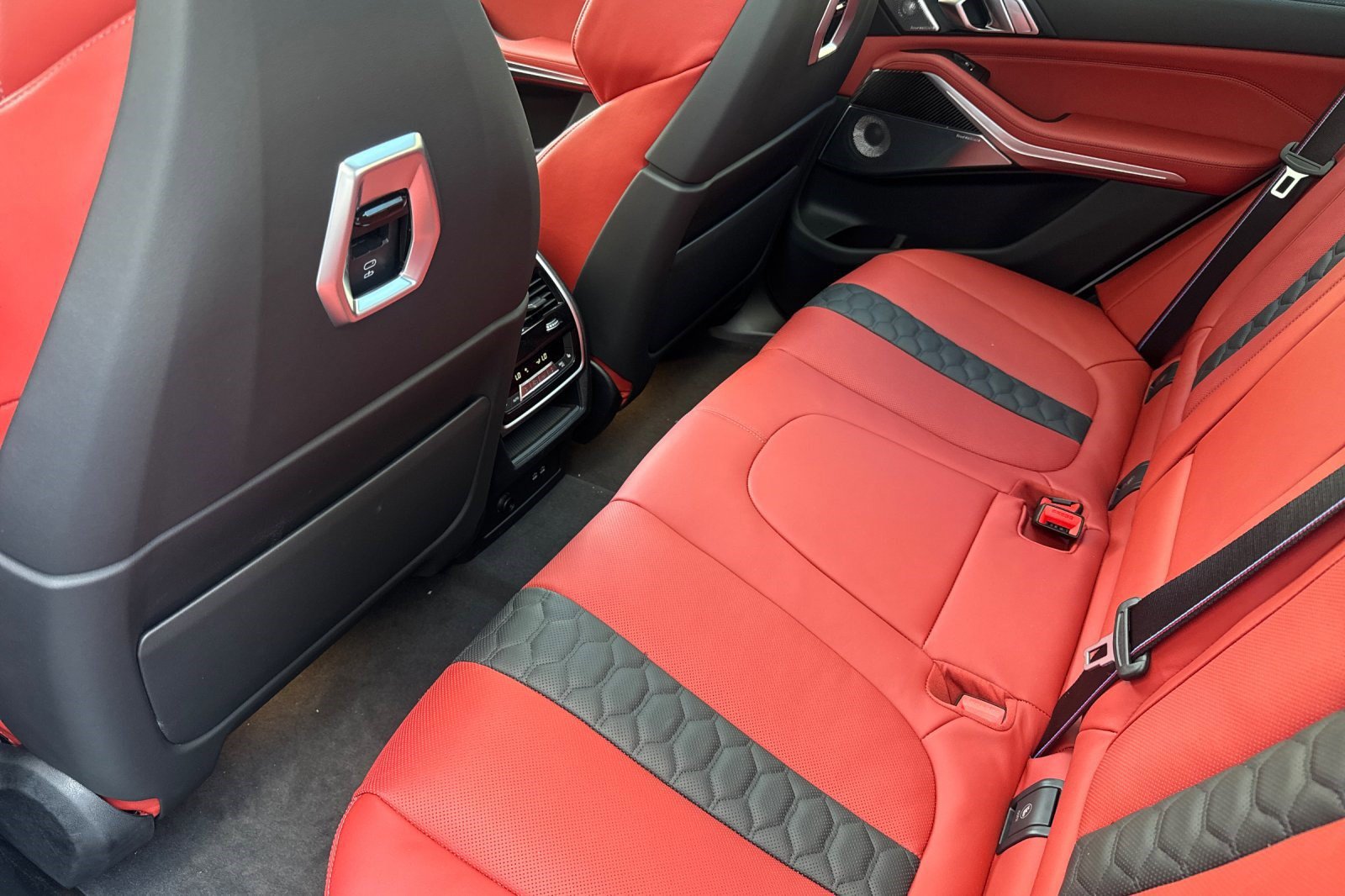 New 2026 BMW X5 M Competition w/ Executive Package AWD/4WD image 21