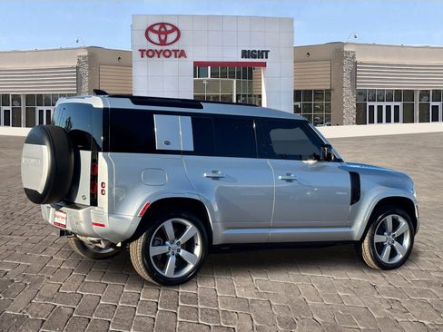 Used 2022 Land Rover Defender 110 XS Edition image 7