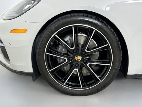 Used 2020 Porsche Panamera 4 AWD/4WD image 33