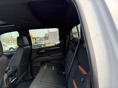 New 2025 GMC Sierra 1500 AT4 w/ AT4 Premium Package image 20