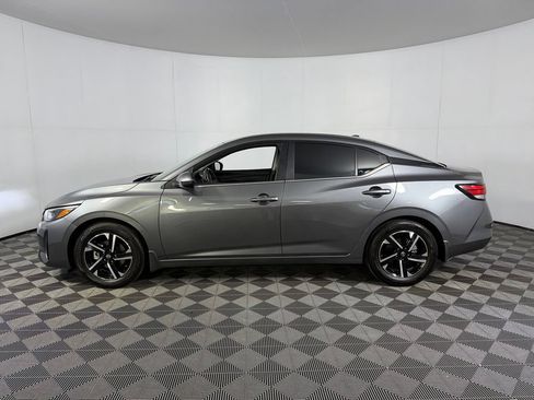 Used 2025 Nissan Sentra SV w/ All-Weather Package FWD image 11