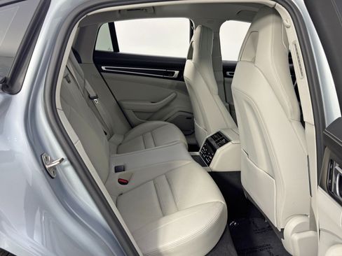 Used 2023 Porsche Panamera Platinum Edition RWD image 43