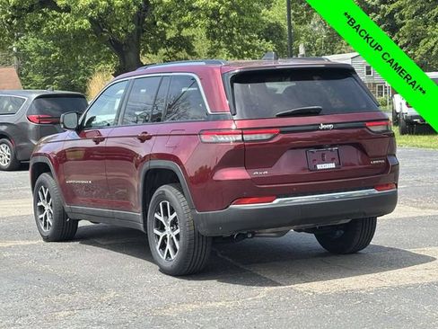 Used 2023 Jeep Grand Cherokee Limited AWD/4WD image 2