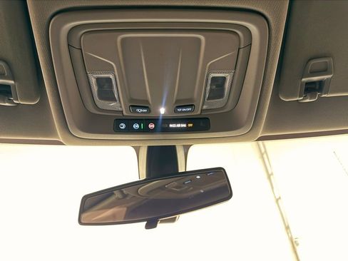 Used 2020 Chevrolet Silverado 1500 LT w/ Texas Edition image 20