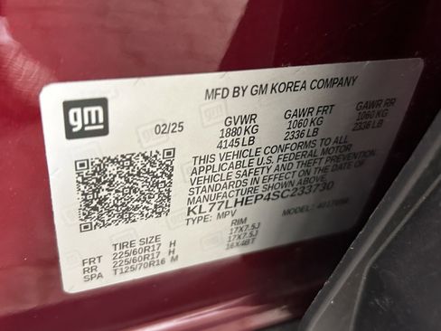 Used 2025 Chevrolet Trax LT w/ LT Convenience Package FWD image 23