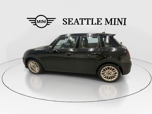 New 2026 MINI Cooper S image 7