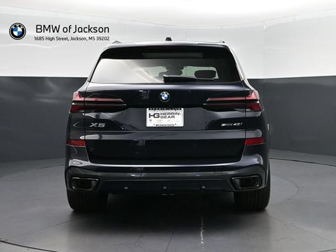 New 2026 BMW X5 sDrive40i w/ M Sport Package RWD image 6