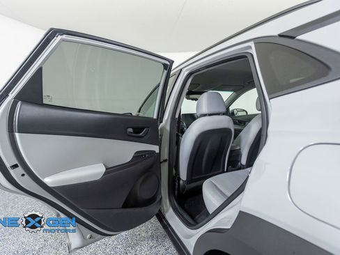 Used 2023 Hyundai Kona SEL FWD image 24