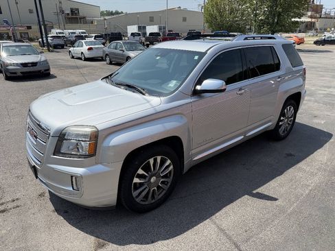 Used 2017 GMC Terrain Denali FWD image 14