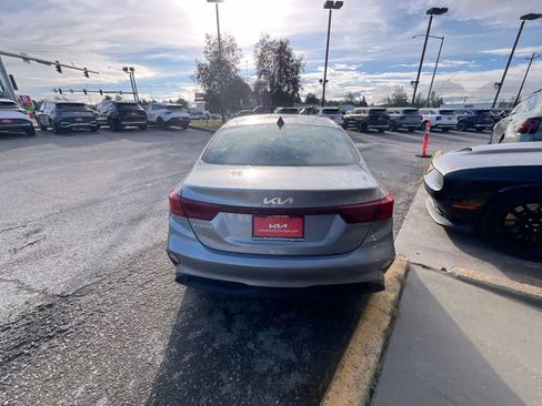 Used 2024 Kia Forte LXS image 27