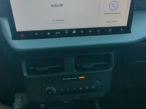 Used 2025 Ford Maverick XLT w/ XLT Luxury Package image 17