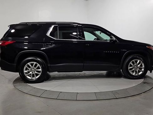 Used 2020 Chevrolet Traverse LT w/ Driver Confidence II Package image 7