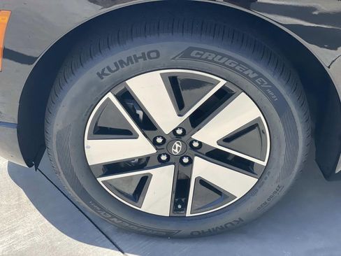 New 2026 Hyundai Ioniq 9 SEL image 20