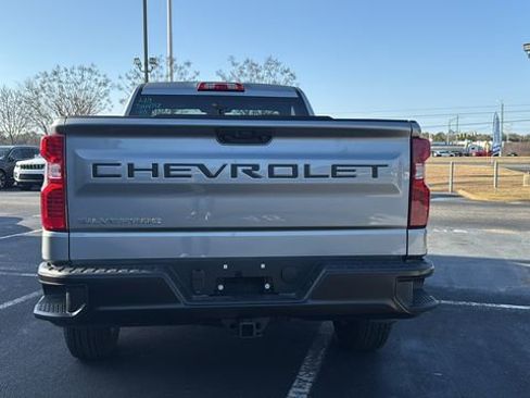 Used 2026 Chevrolet Silverado 1500 W/T w/ WT Value Package image 6