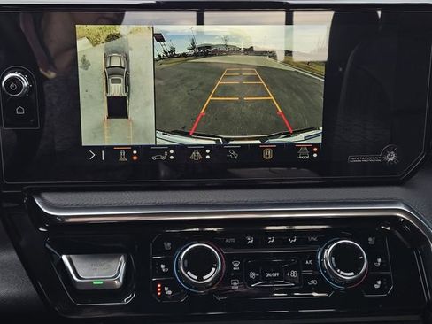 New 2026 GMC Sierra 1500 Denali w/ Technology Package image 14