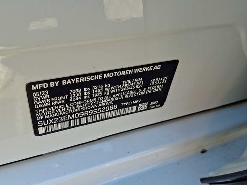 Used 2024 BMW X7 xDrive40i w/ M Sport Package AWD/4WD image 29