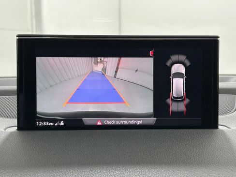 Used 2019 Audi Q7 3.0T Premium image 9