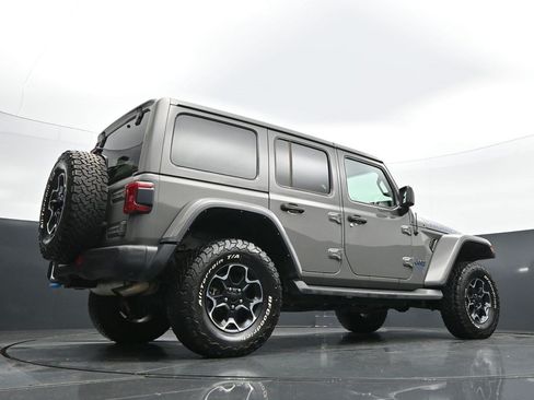 Used 2022 Jeep Wrangler Unlimited Rubicon 4xe w/ Steel Bumper Group AWD/4WD image 29